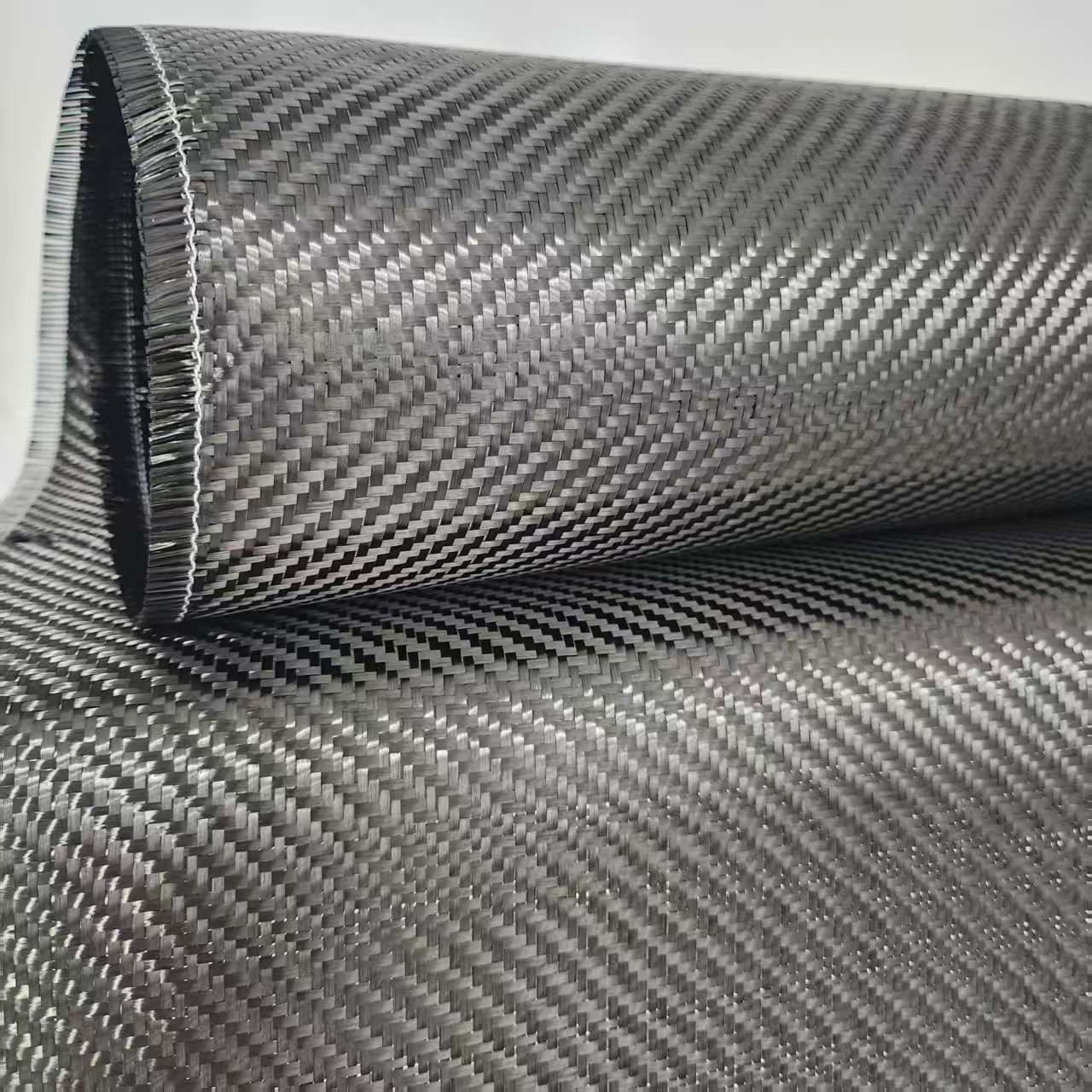 3K 300gsm Twill Plain Carbon F - مراجعة Car Accessories Girl وسعره