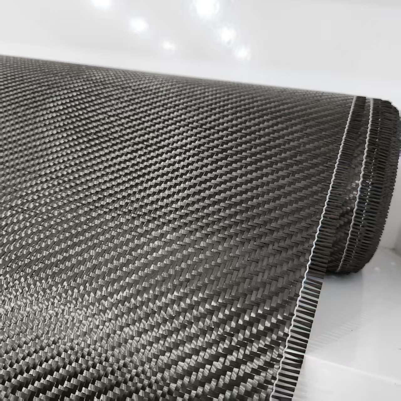 3K 300gsm Twill Plain Carbon F - مراجعة Car Accessories Girl وسعره