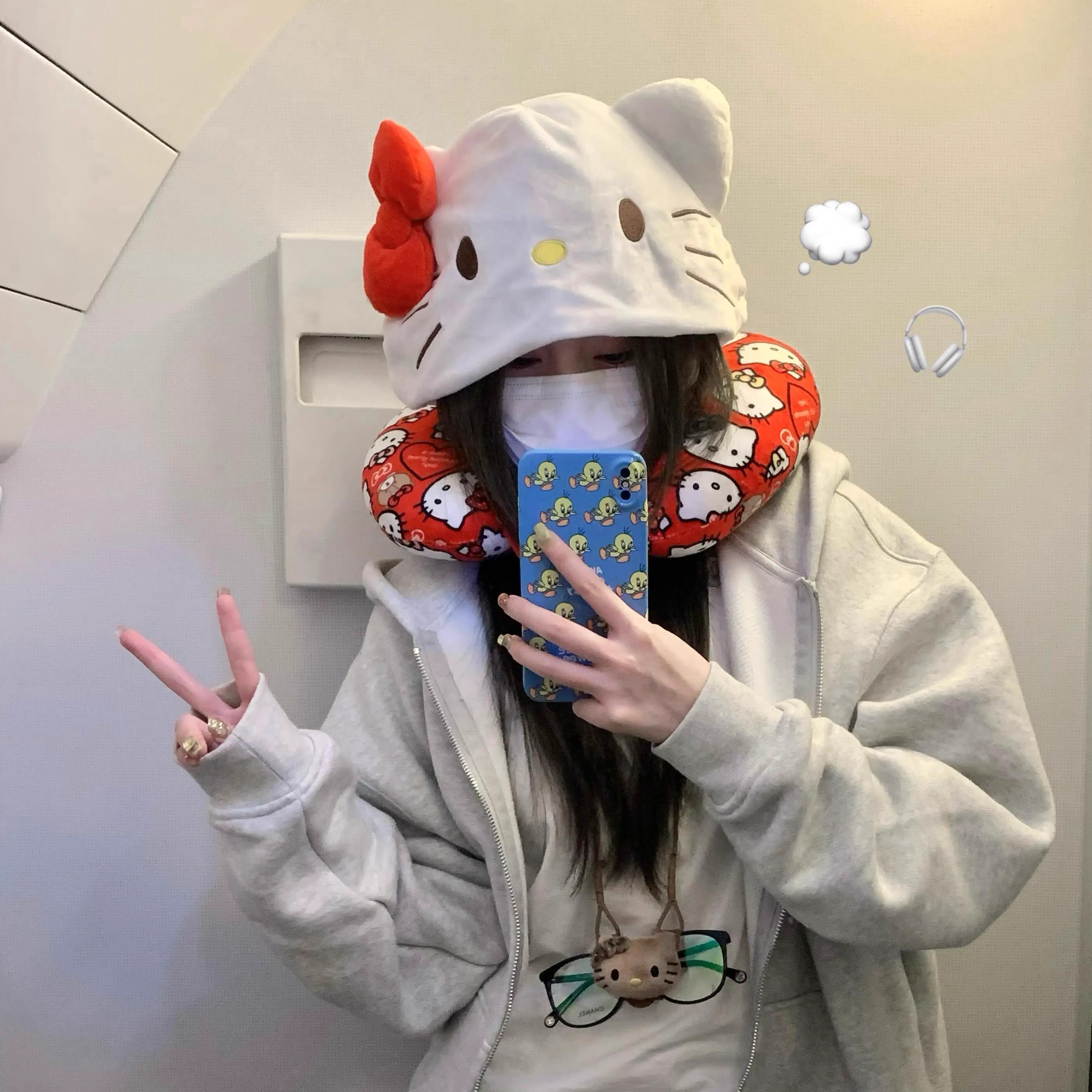 Hello Kitty U Shaped Neck Pill - مراجعة Car Accessories Nearby وسعره
