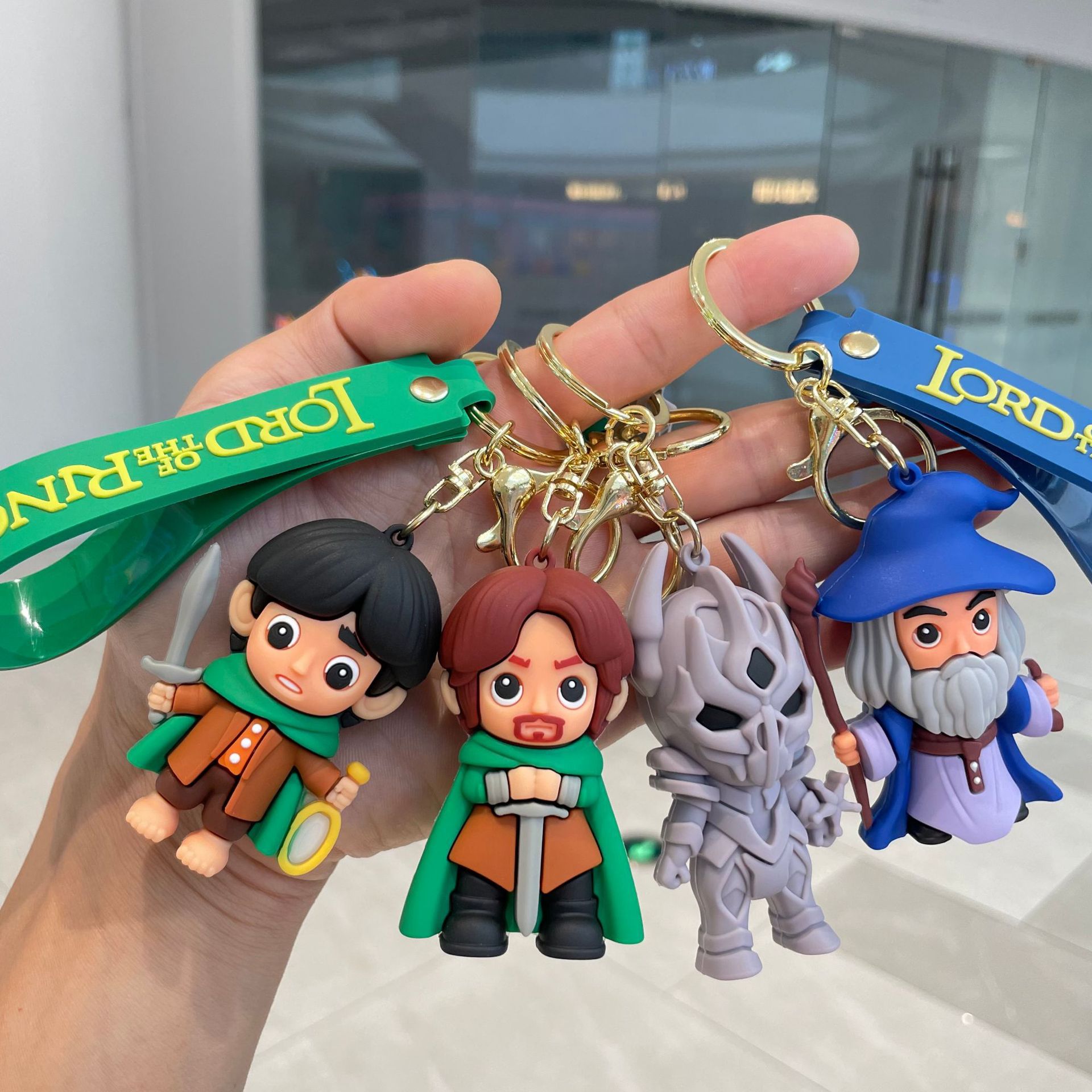 Movie Lord Rings Keychain Anim - مراجعة Car Accessories Xmas Gifts وسعره
