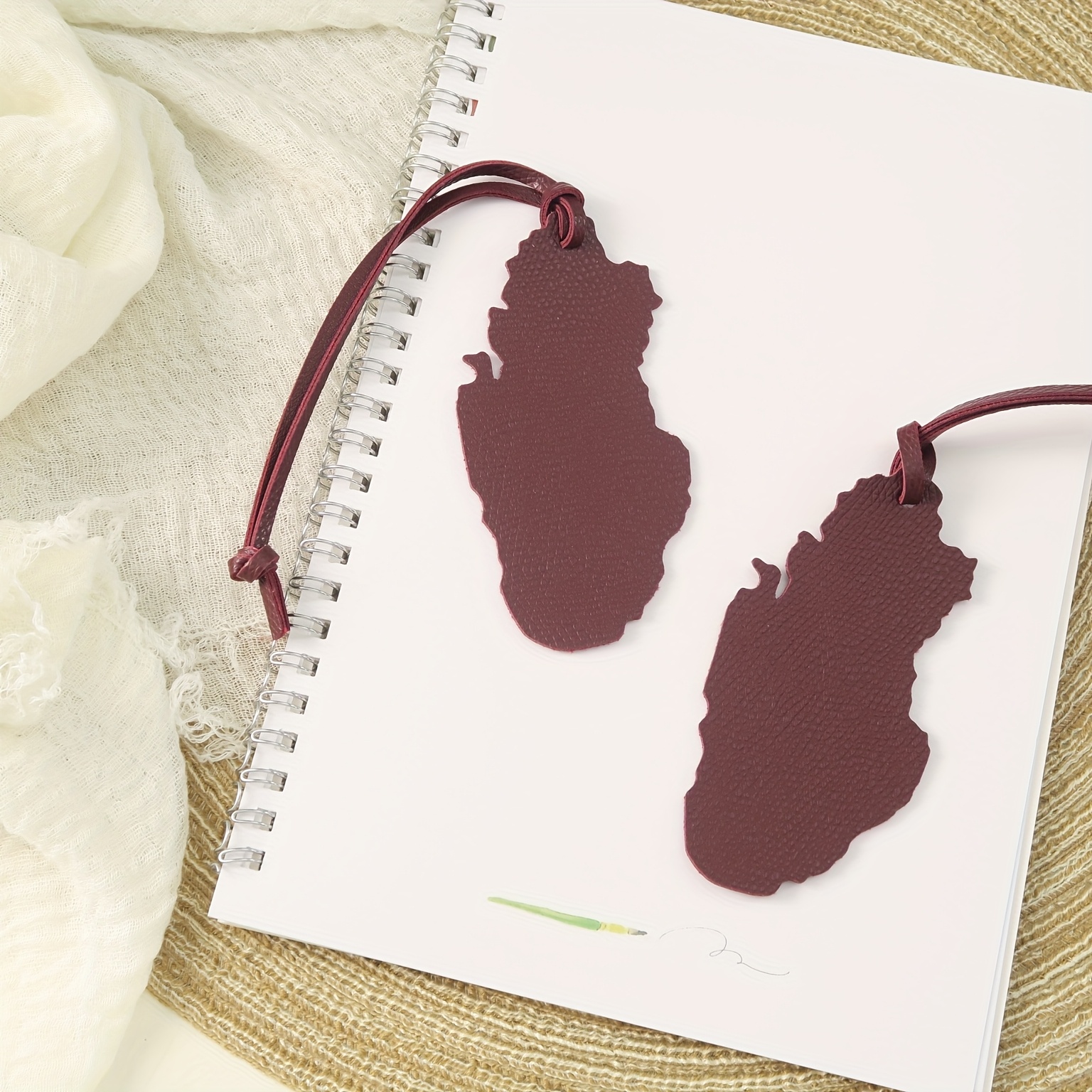 Qatar Map PU Leather Charm - E - مراجعة Qatar Car Accessories وسعره