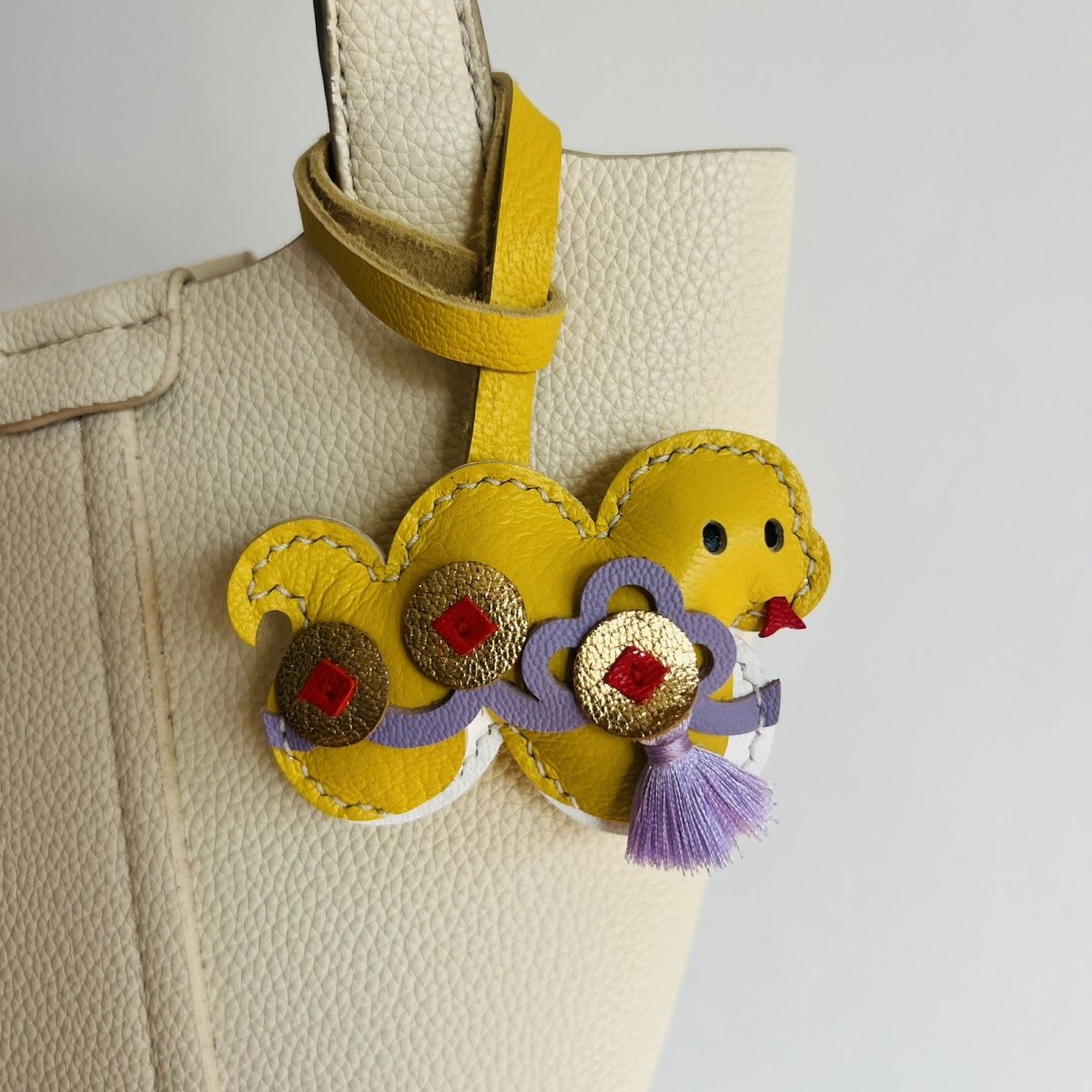 Unique Cute Genuine Leather Ha - مراجعة Car Accessories Xmas Gifts وسعره